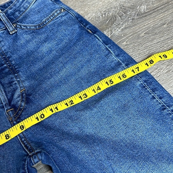 H&M High Rise Button-Fly Straight Leg Jeans in Blue Women’s Sz 2 - Picture 7 of 10